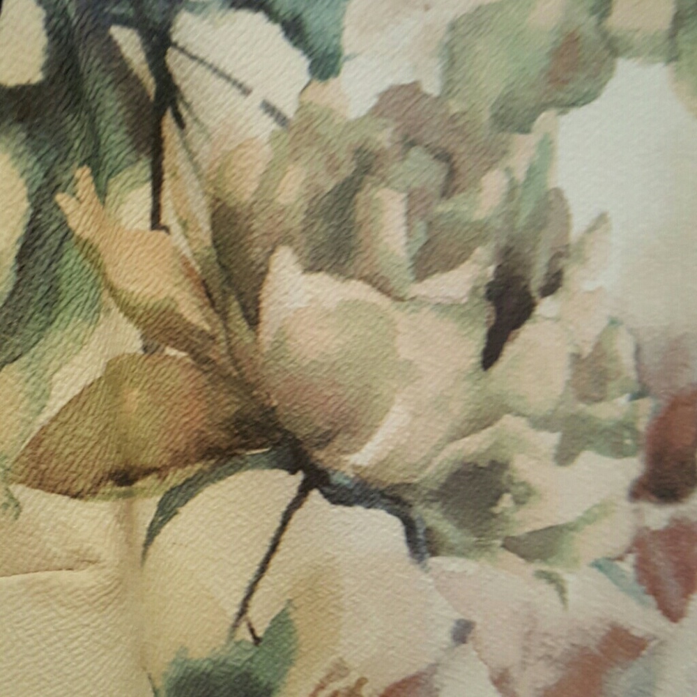 Beautiful flower design crop top L - Picture 2 of 5